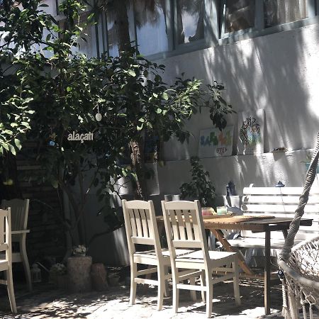 Alacati Sardunya Hotel Exteriör bild